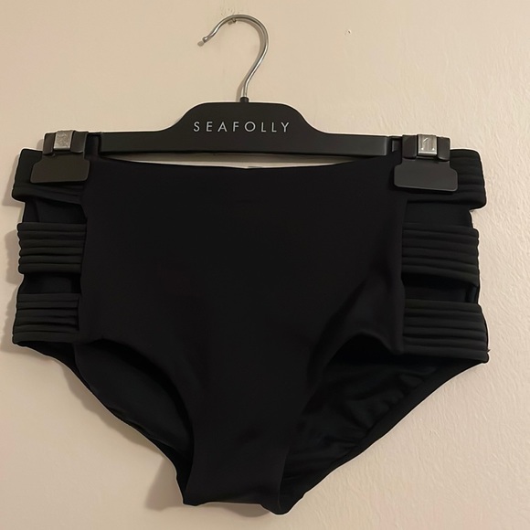 Seafolly Other - Seafolly High Waisted Quilted Pant